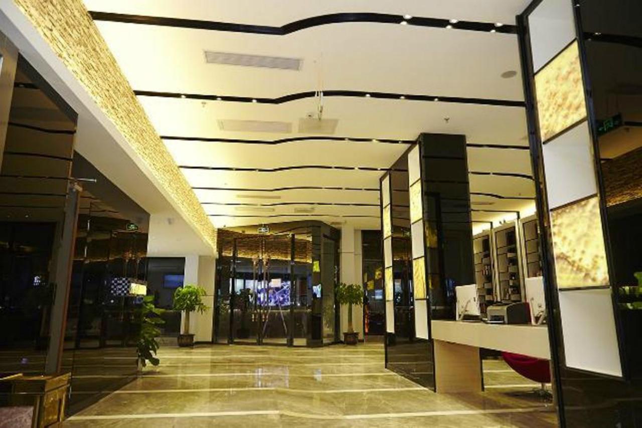 Lavande Hotel Guangzhou Ximenkou Metro Exterior foto